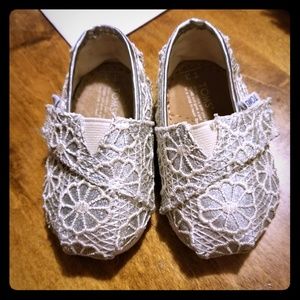 Toddler Toms
